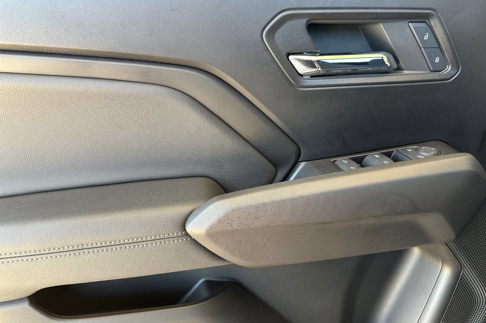 Certified 2024 GMC Canyon Elevation AWD/4WD image 11
