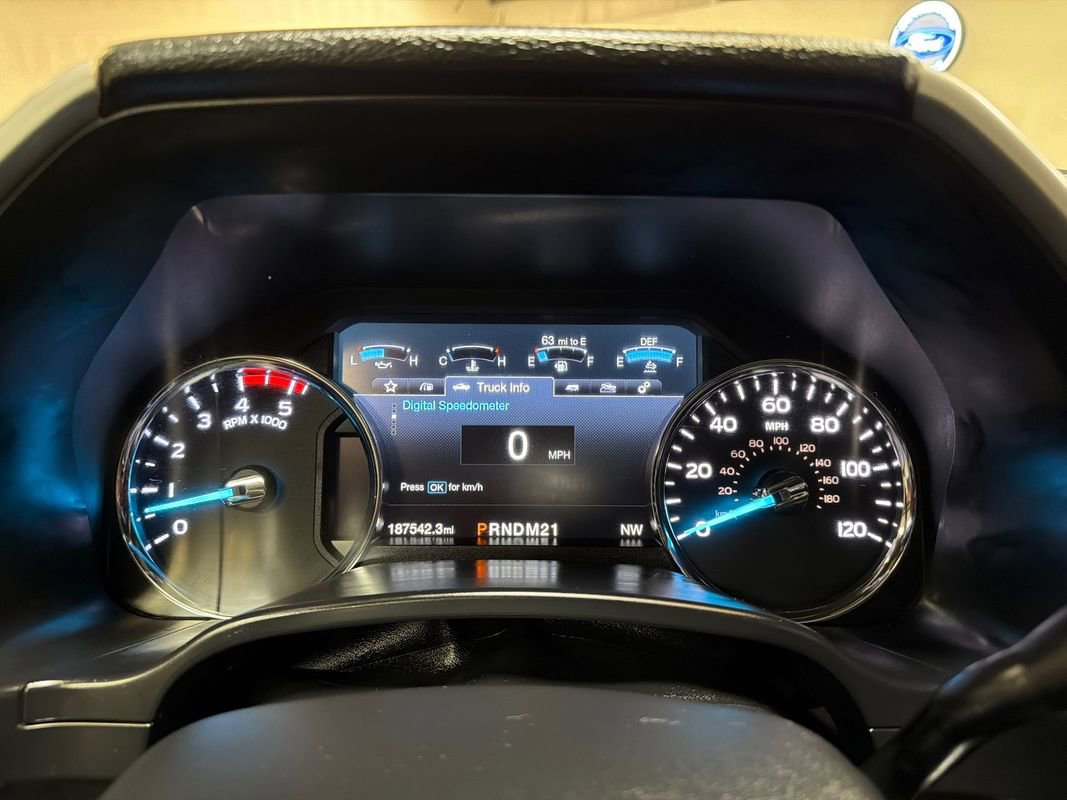 Used 2019 Ford F250 Lariat w/ Lariat Ultimate Package AWD/4WD image 22