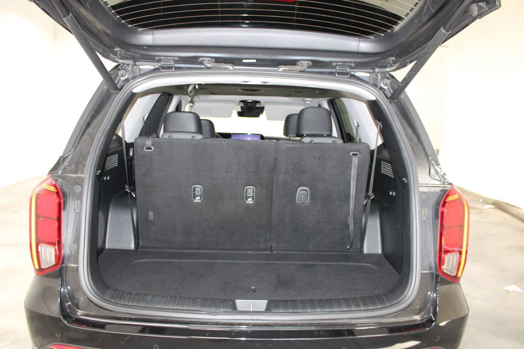 Used 2024 Hyundai Palisade SEL w/ Premium Package FWD image 32