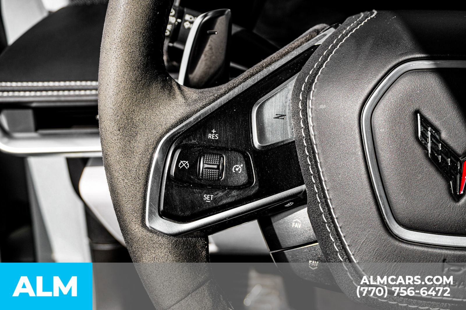 Used 2021 Chevrolet Corvette Stingray Premium Conv w/ Z51 Performance Package image 27