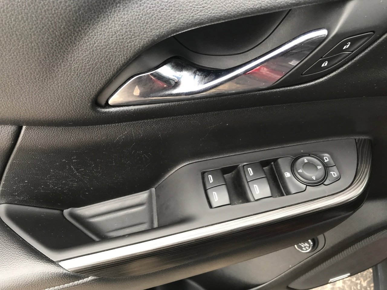 Certified 2018 GMC Acadia SLT FWD image 17