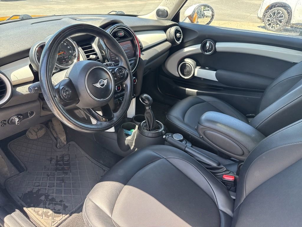 Used 2016 MINI Cooper 2-Door Hardtop FWD image 25