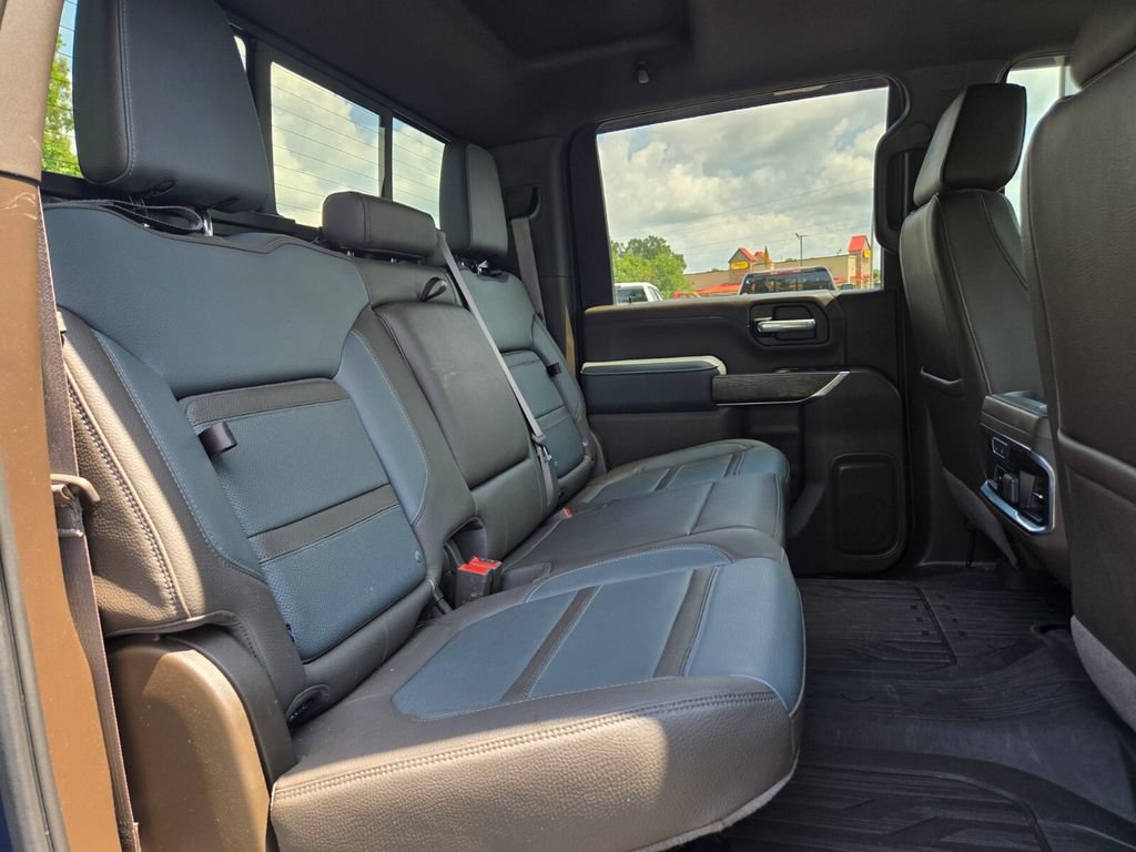 Used 2021 GMC Sierra 3500 Denali w/ Denali Ultimate Package AWD/4WD image 21