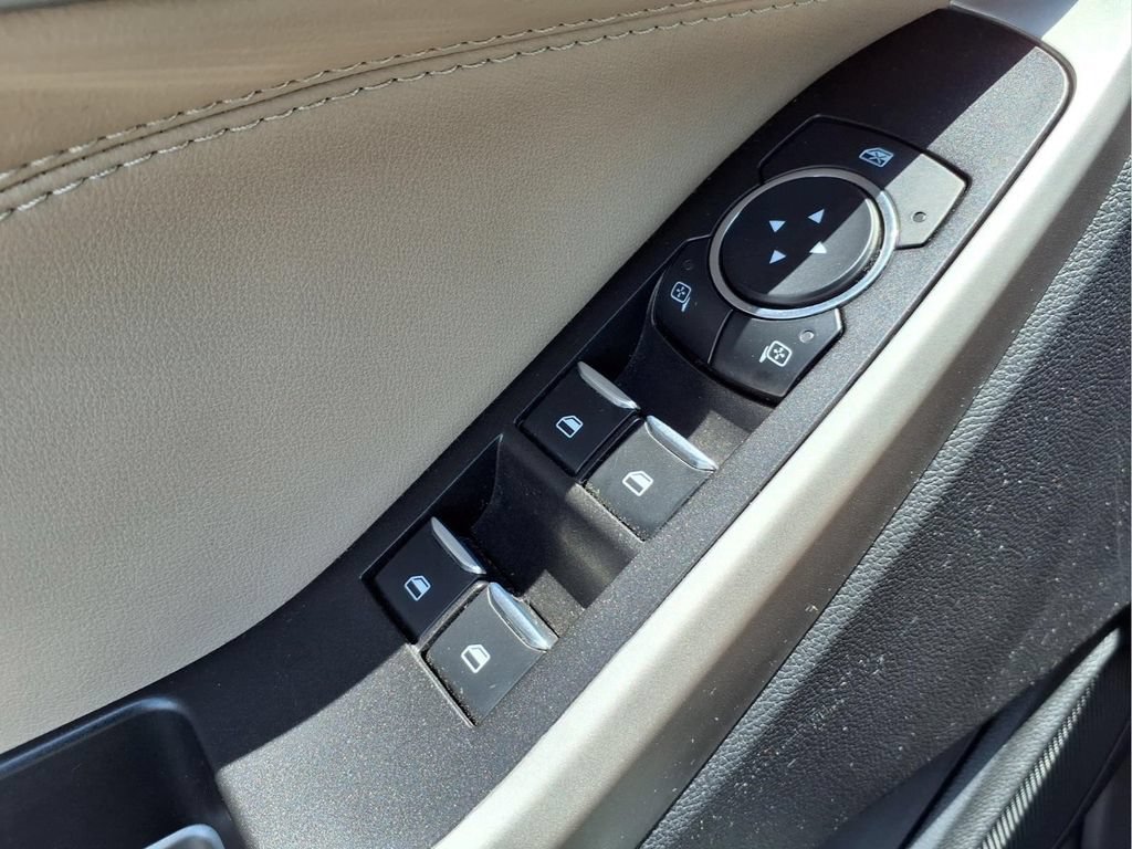 Used 2023 Ford Explorer XLT w/ Equipment Group 202A AWD/4WD image 16