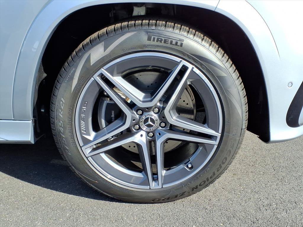 New 2025 Mercedes-Benz GLS 450 4MATIC image 5