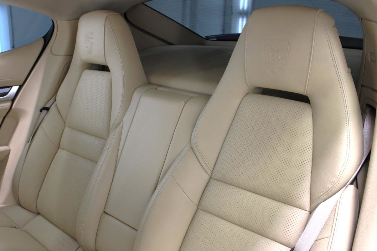 Used 2016 Porsche Panamera Edition image 40