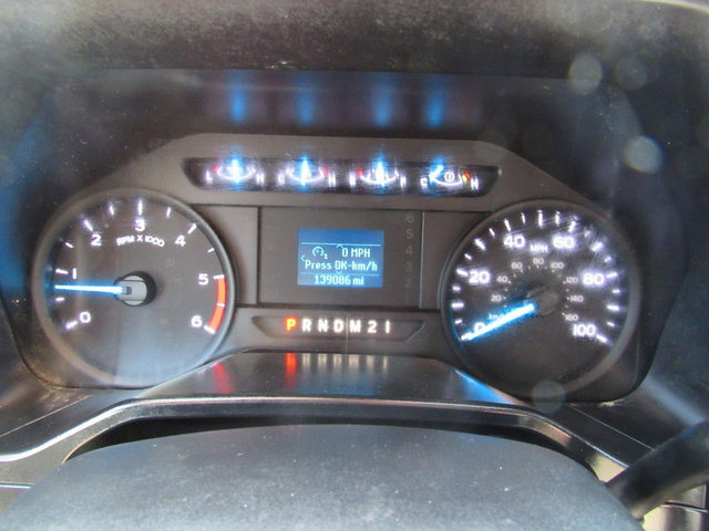 Used 2017 Ford F550 2WD Regular Cab Super Duty image 28