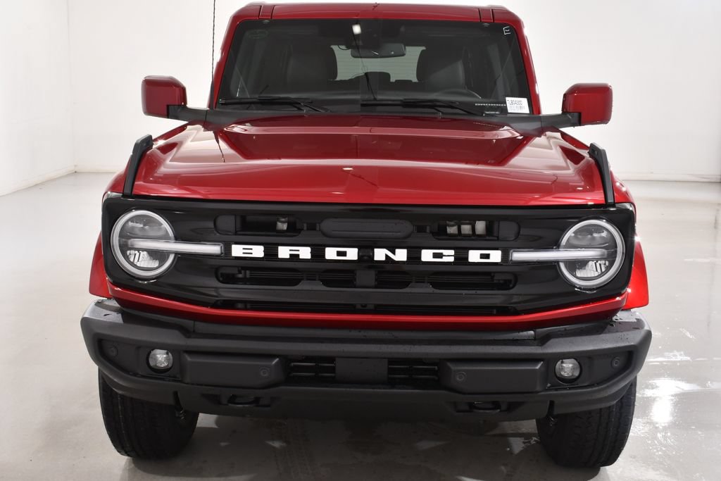 New 2026 Ford Bronco Outer Banks AWD/4WD image 3