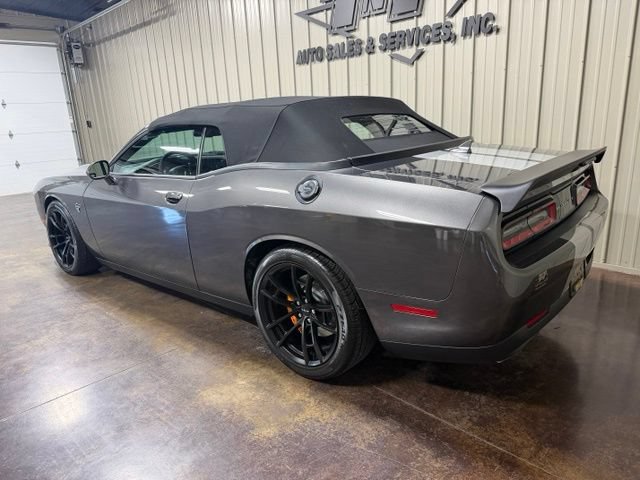 Used 2023 Dodge Challenger SRT Hellcat RWD image 7