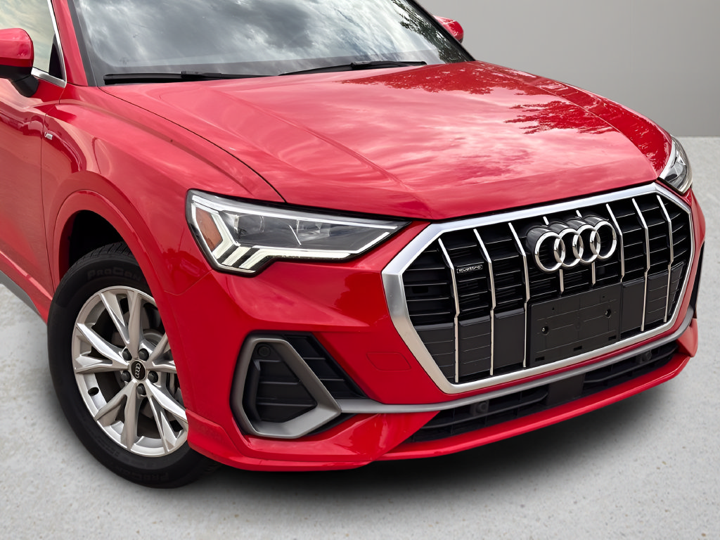 Used 2025 Audi Q3 2.0T Premium AWD/4WD image 22