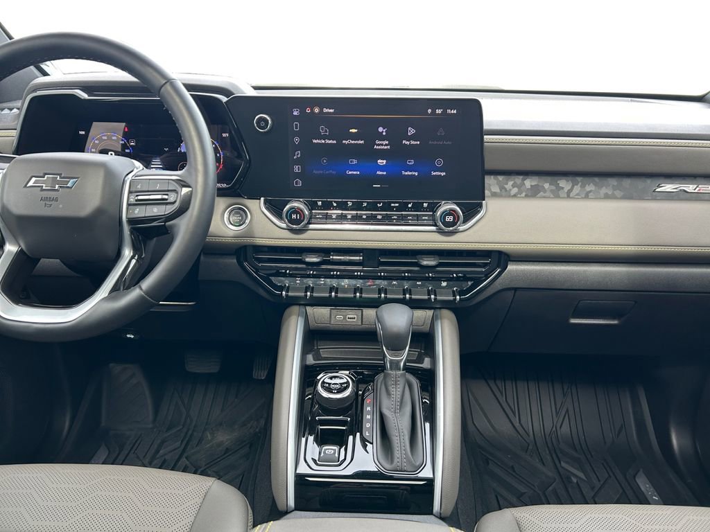 Used 2025 Chevrolet Colorado ZR2 w/ Technology Package image 12