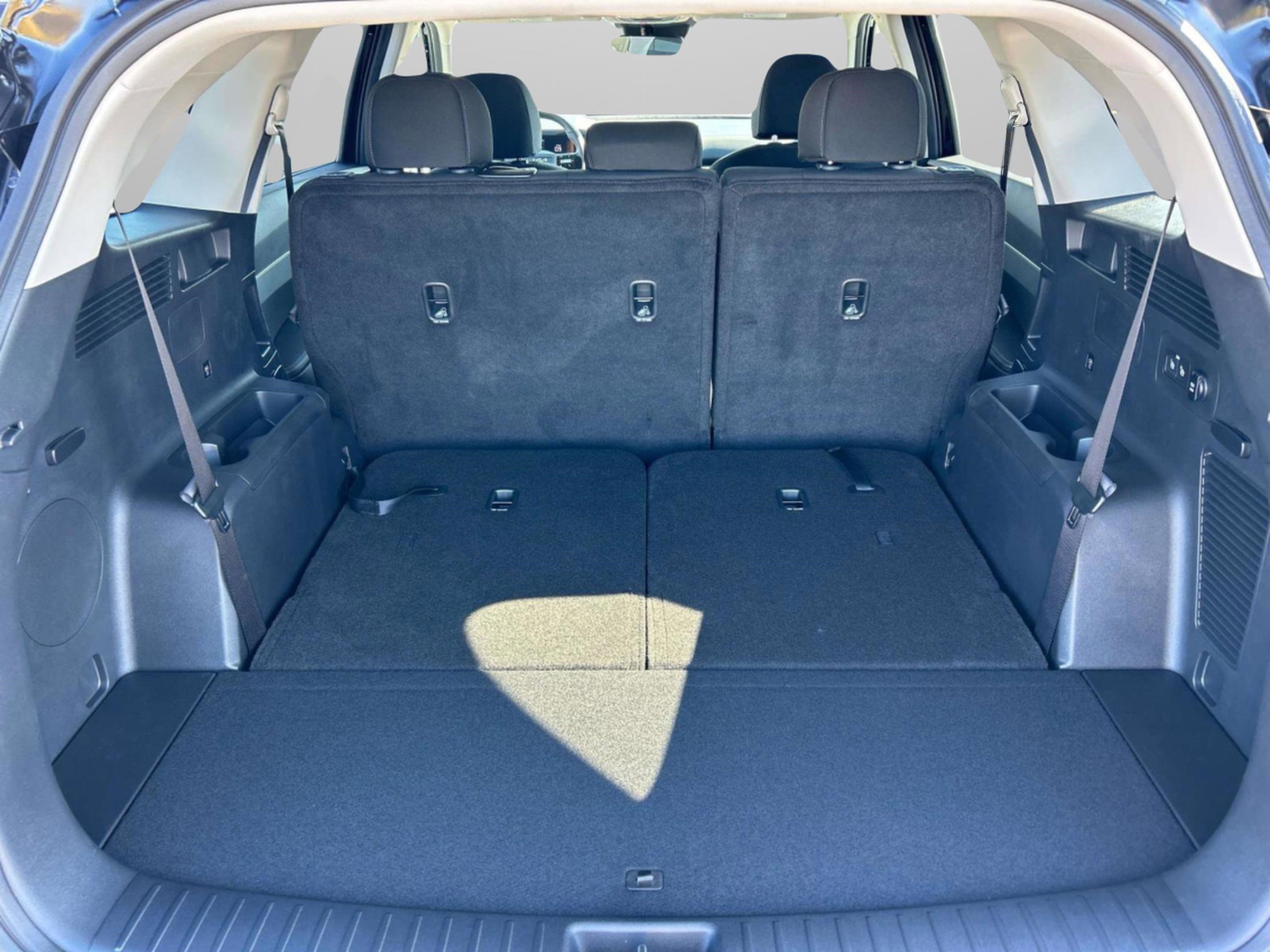 New 2026 Kia Sorento LX image 12