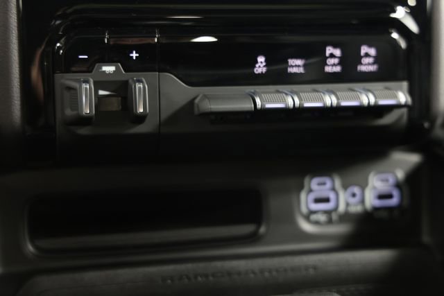 Used 2023 RAM 1500 Laramie AWD/4WD image 31