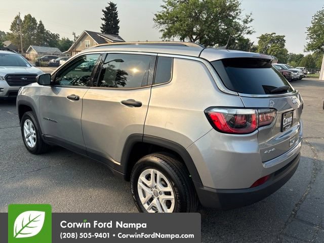 Used 2020 Jeep Compass Sport AWD/4WD image 7