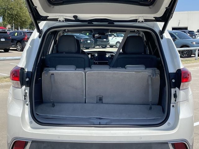 Used 2017 Toyota Highlander Limited FWD image 27