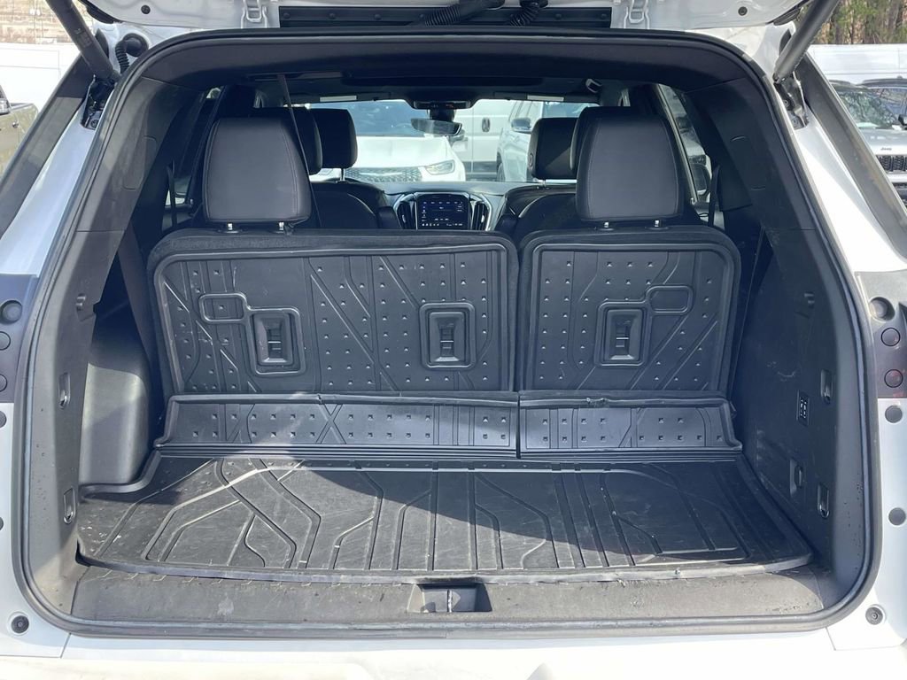 Used 2022 Chevrolet Traverse High Country w/ LPO, Floor Liner Package image 41