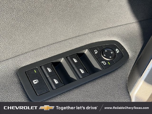 Used 2022 BMW iX xDrive50 w/ Premium Package AWD/4WD image 29