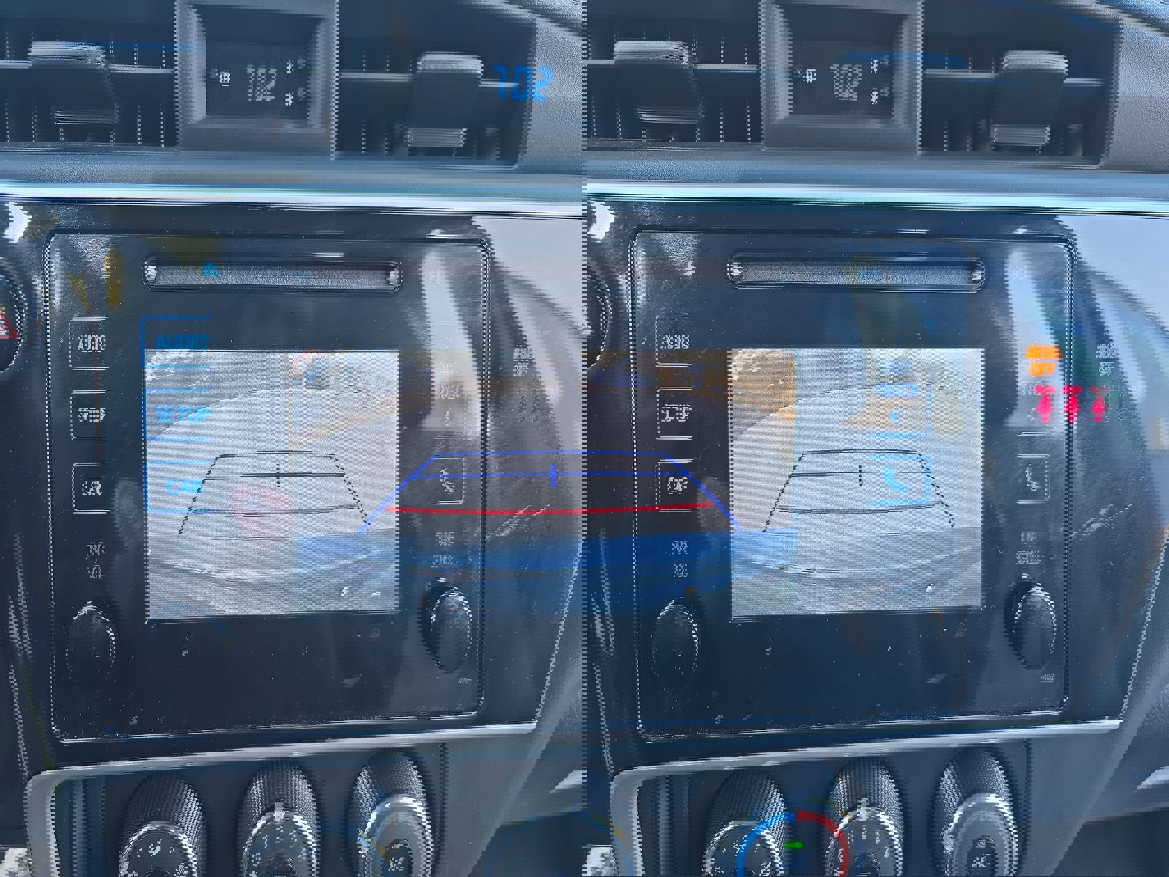 Used 2019 Toyota Corolla LE image 22