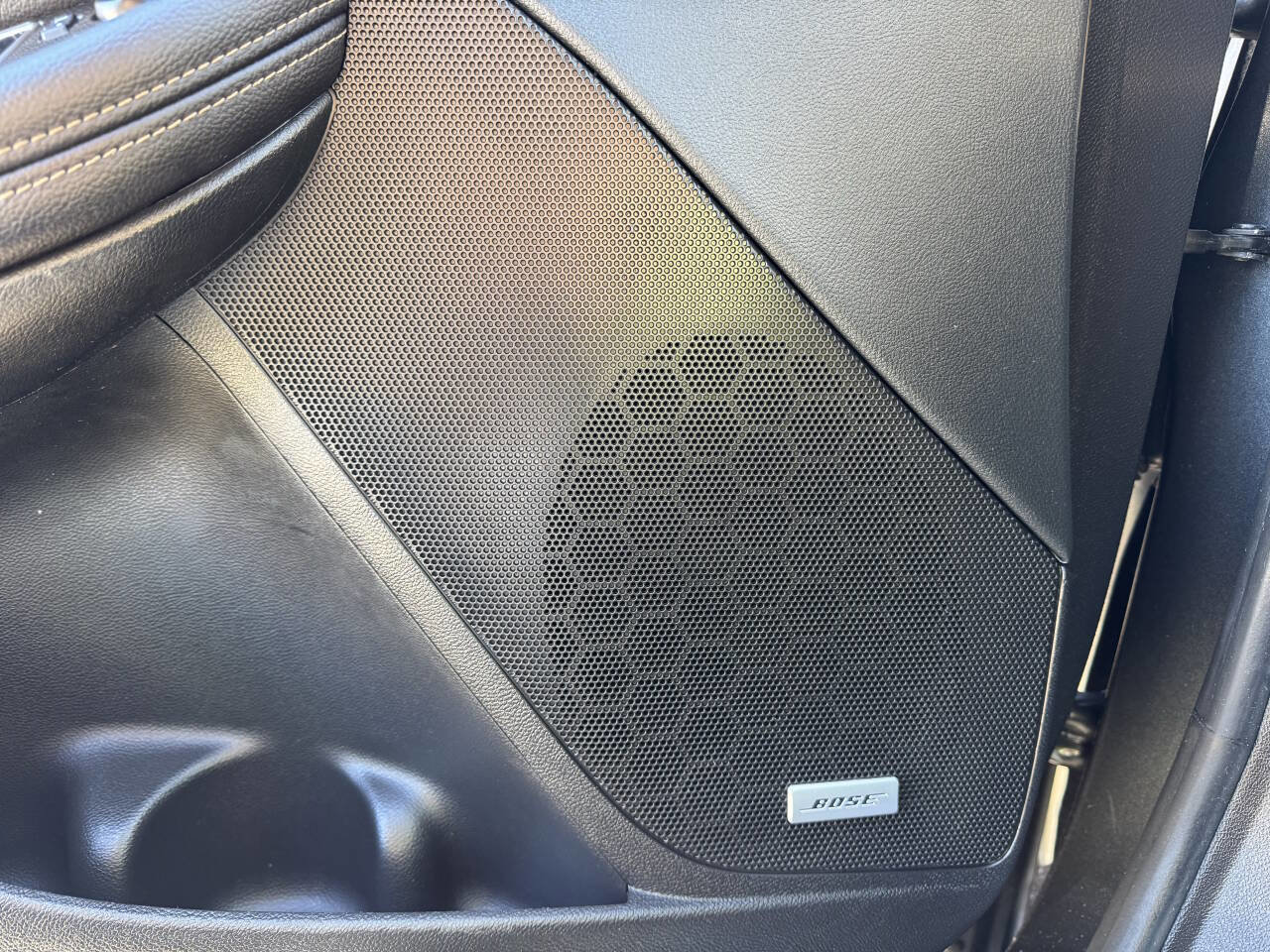 Used 2018 Chevrolet Impala Premier w/ Premier Confidence Package FWD image 17