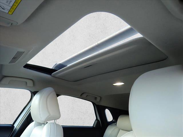 Used 2021 MAZDA CX-30 AWD 2.5 S w/ Premium Package image 14