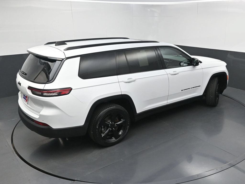 Used 2024 Jeep Grand Cherokee L Altitude AWD/4WD image 38