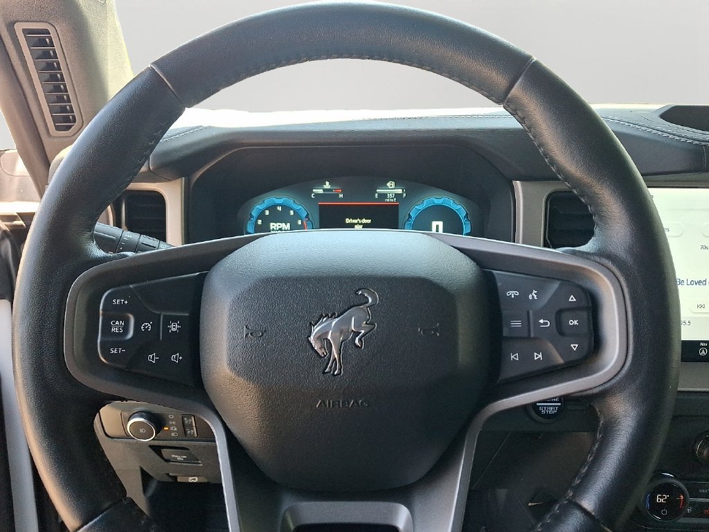 Used 2025 Ford Bronco Outer Banks AWD/4WD image 20