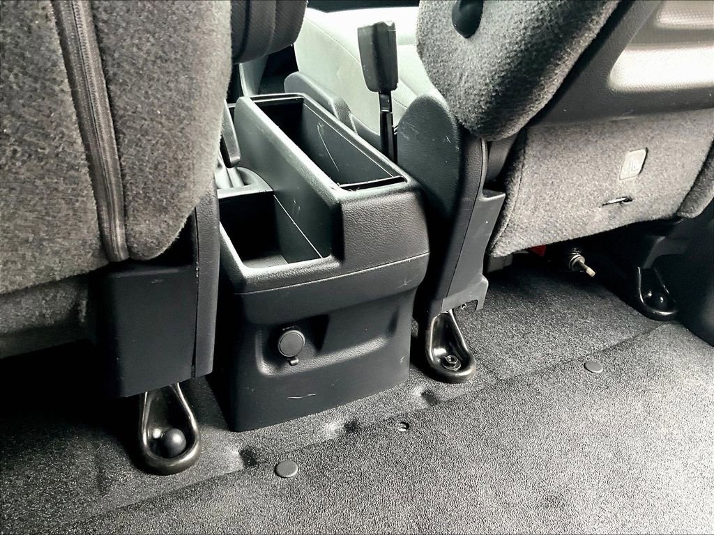 Used 2019 Nissan NV200 SV w/ Navigation Package image 31