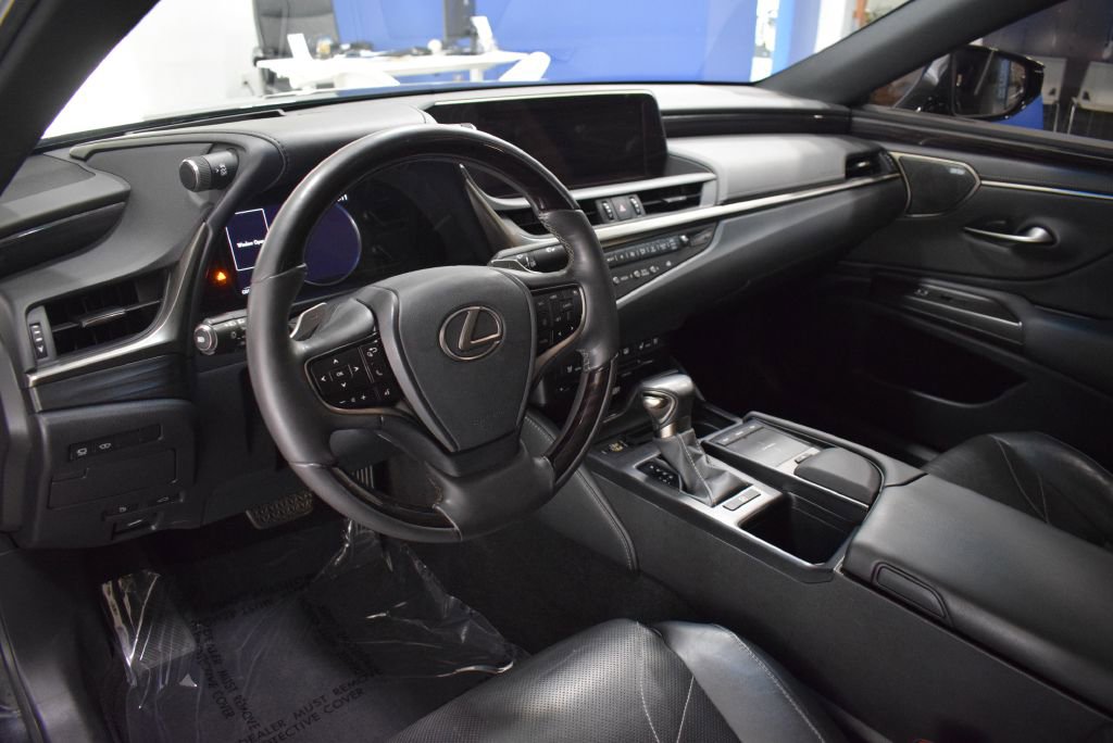Used 2019 Lexus ES 350 Ultra Luxury image 7
