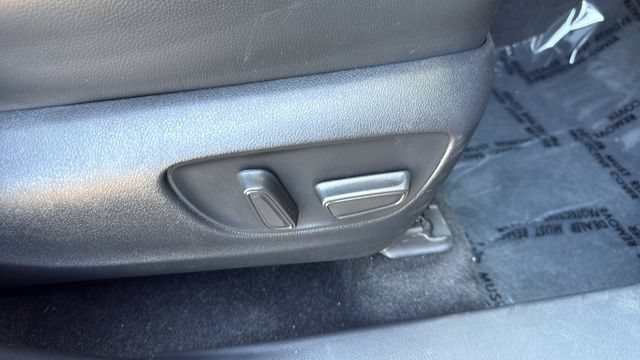 Used 2023 Toyota Highlander XSE AWD/4WD image 24