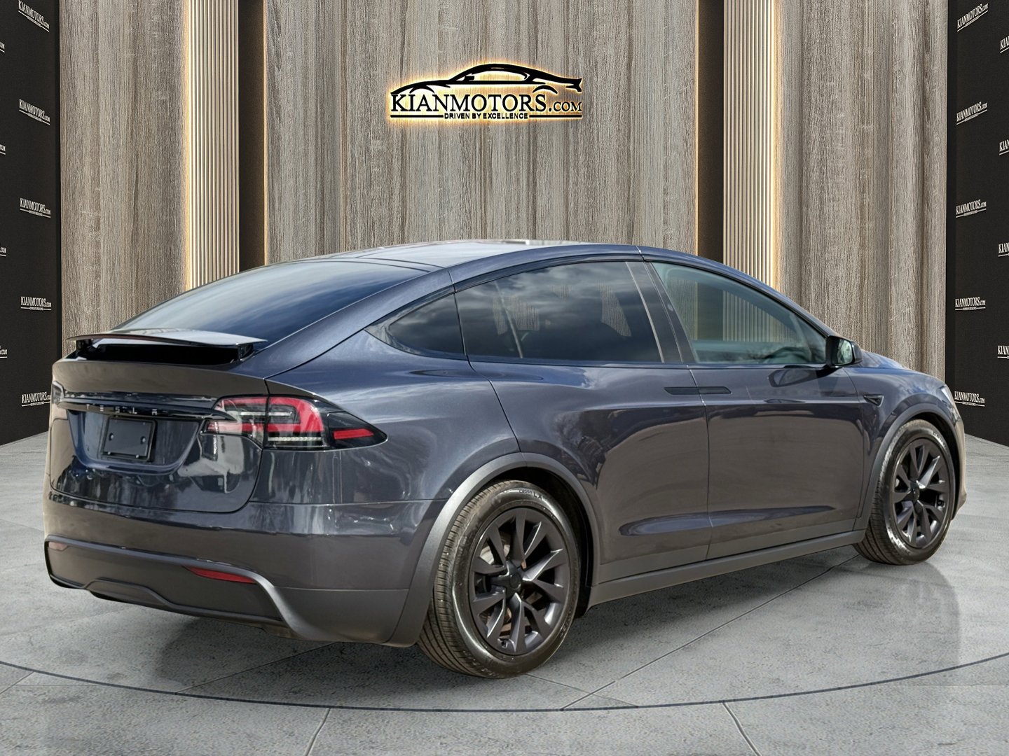 Used 2024 Tesla Model X Long Range image 13