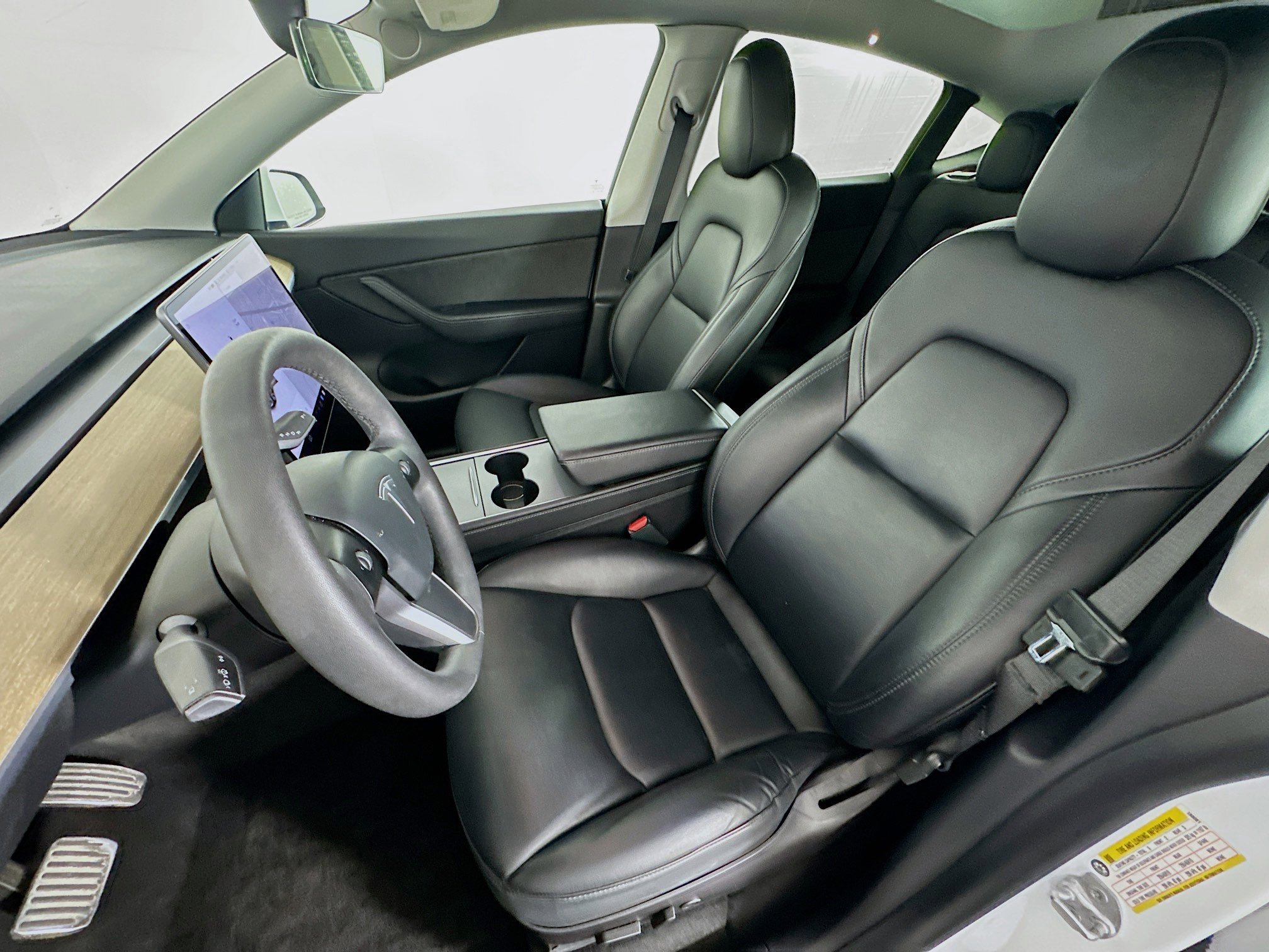 Used 2021 Tesla Model Y Long Range AWD/4WD image 13