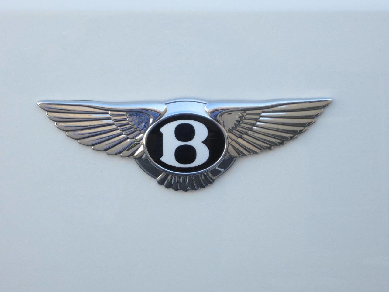Used 2015 Bentley Continental GT image 37
