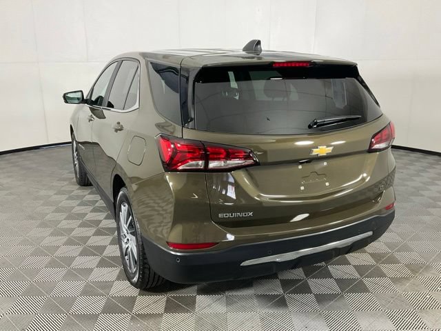 Used 2024 Chevrolet Equinox LT FWD image 4