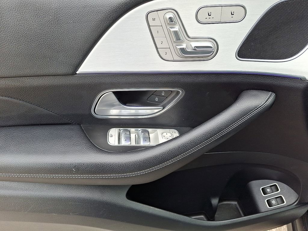 Used 2024 Mercedes-Benz GLE 450e 4MATIC image 13