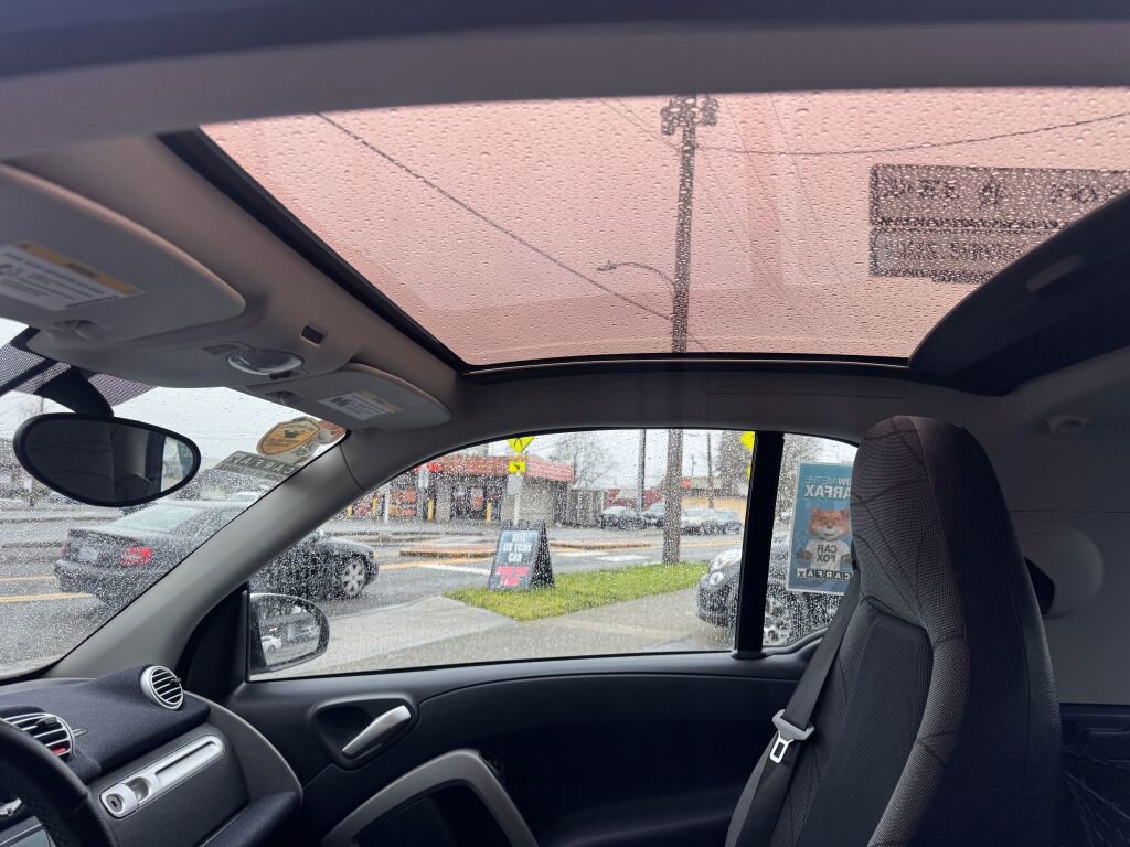 Used 2012 FIAT 500 Sport w/ Safety & Convenience Pkg image 27