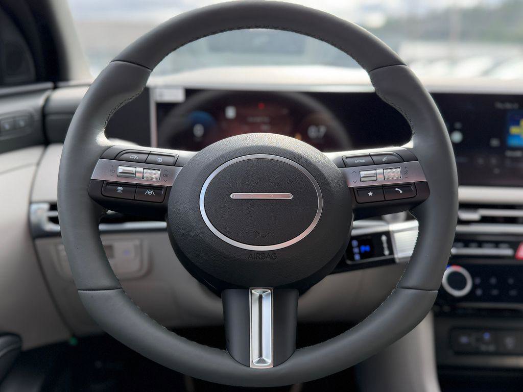 New 2026 Hyundai Tucson Limited image 12