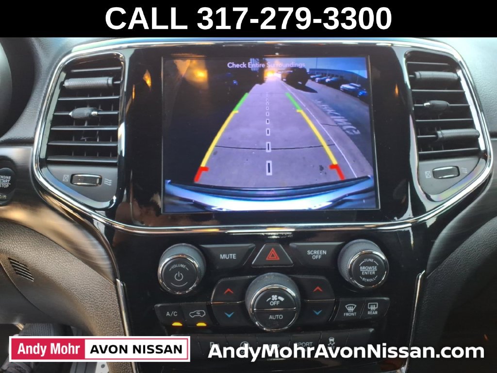 Used 2019 Jeep Grand Cherokee Altitude AWD/4WD image 27