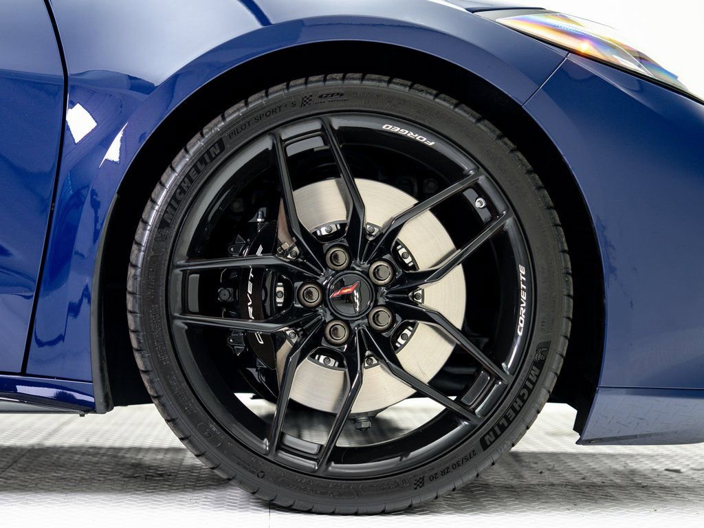 Used 2025 Chevrolet Corvette Z06 w/ Battery Protection Package image 34