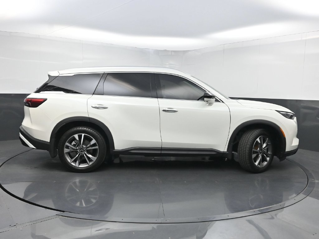 Used 2023 INFINITI QX60 Luxe w/ Cargo Package FWD image 46