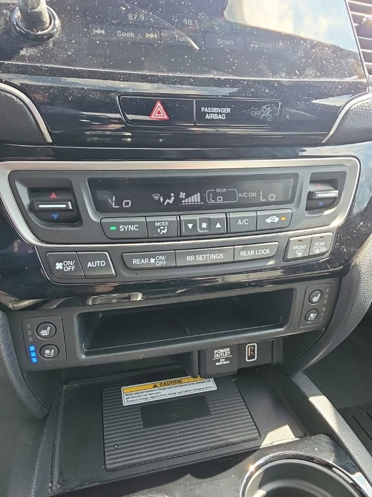 Used 2020 Honda Passport Elite image 25