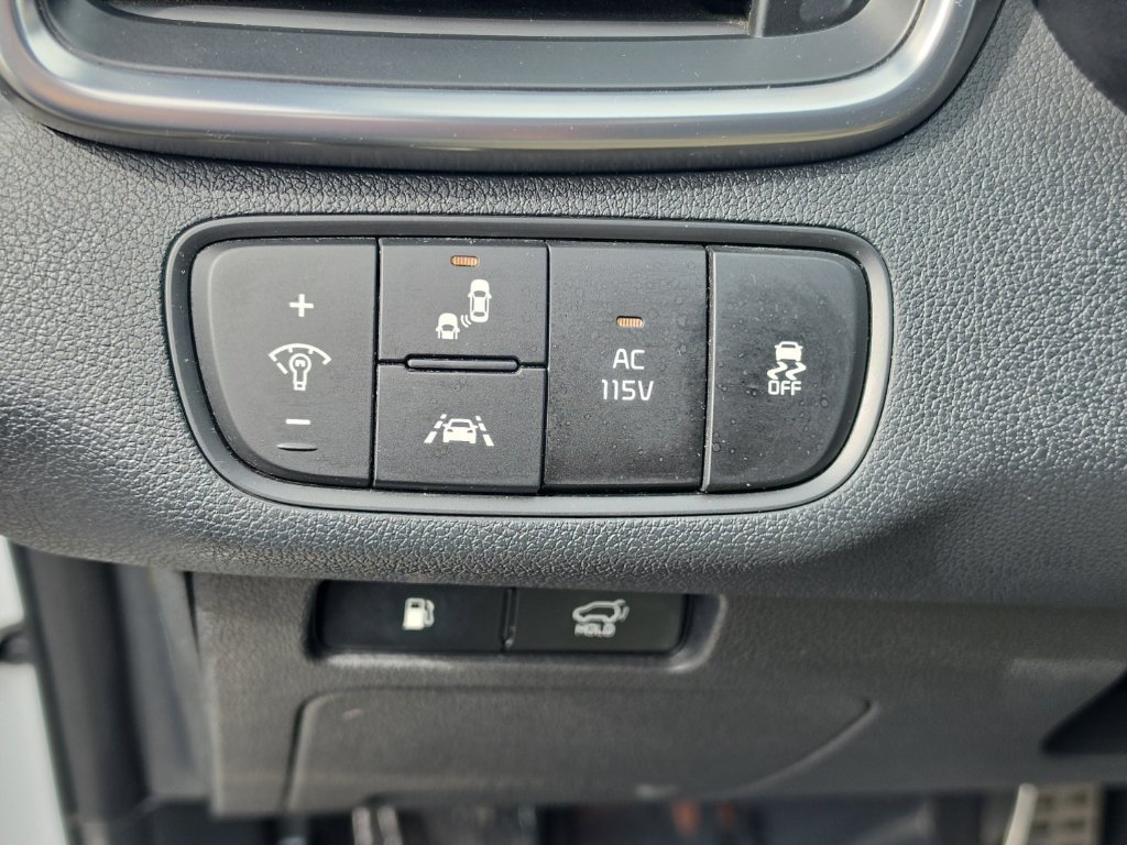 Used 2017 Kia Sorento SX AWD/4WD image 23