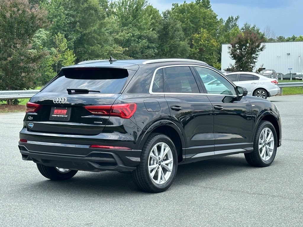 Used 2023 Audi Q3 2.0T Premium w/ Convenience Package AWD/4WD image 9
