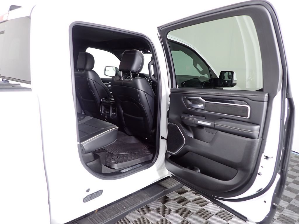 Used 2022 RAM 1500 Laramie w/ Sport Appearance Package AWD/4WD image 36