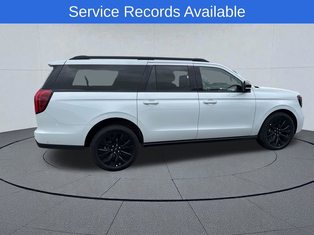 Used 2025 Ford Expedition Max Platinum w/ Stealth Appearance Package AWD/4WD image 3