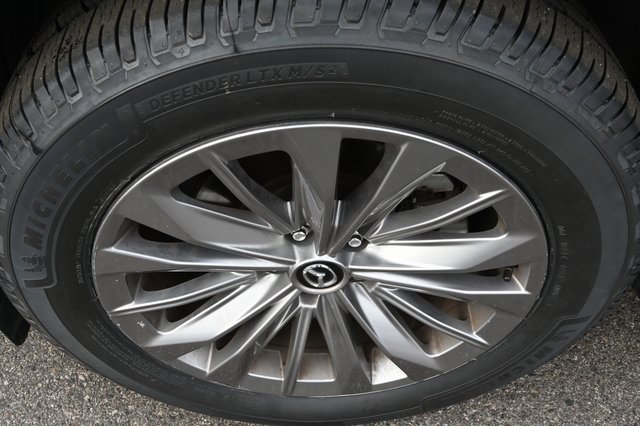 Used 2024 MAZDA CX-90 3.3 Turbo w/ Preferred Plus image 18