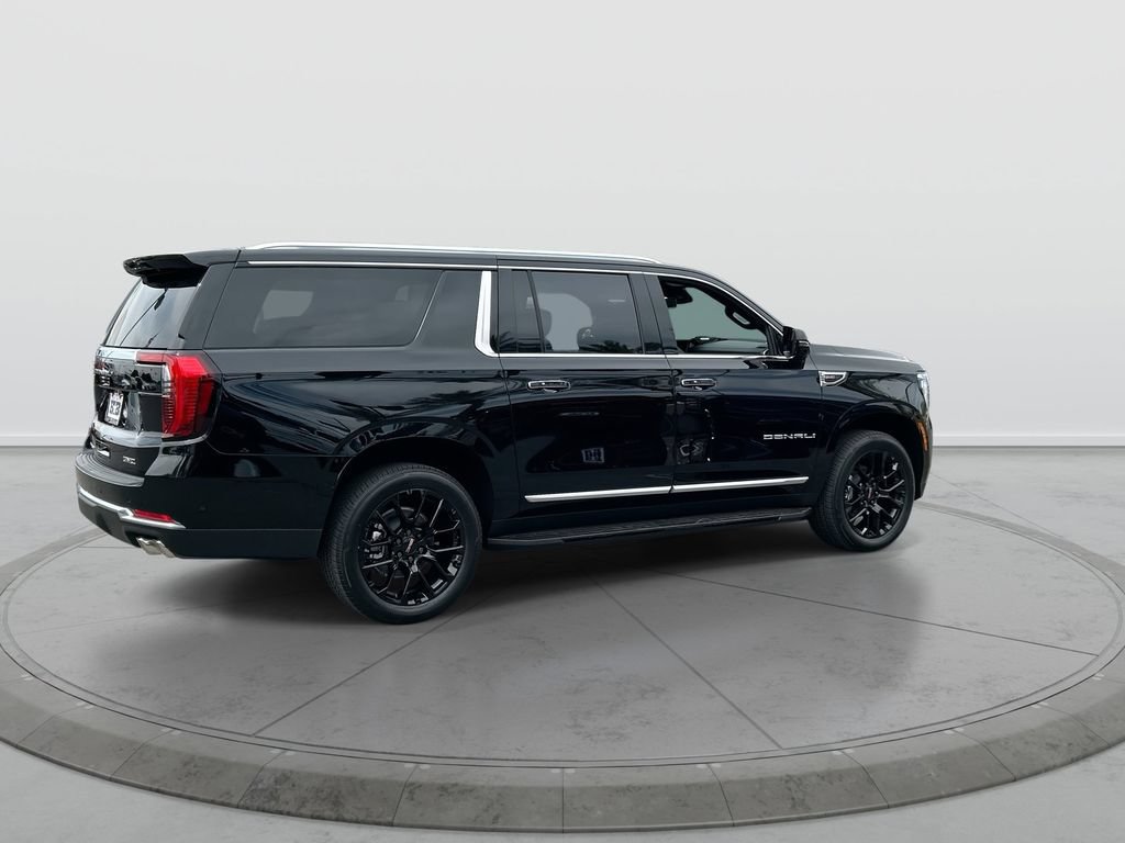 New 2026 GMC Yukon XL Denali AWD/4WD image 8