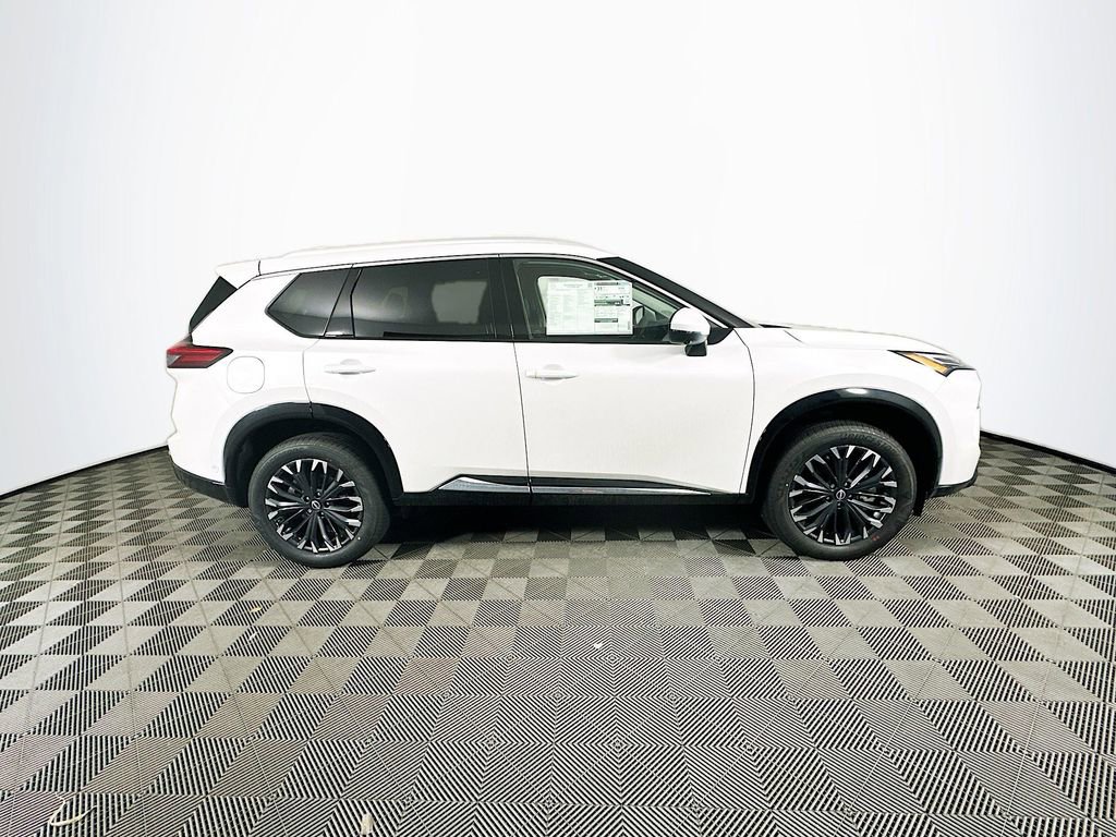 New 2026 Nissan Rogue Platinum w/ Tech Package image 11