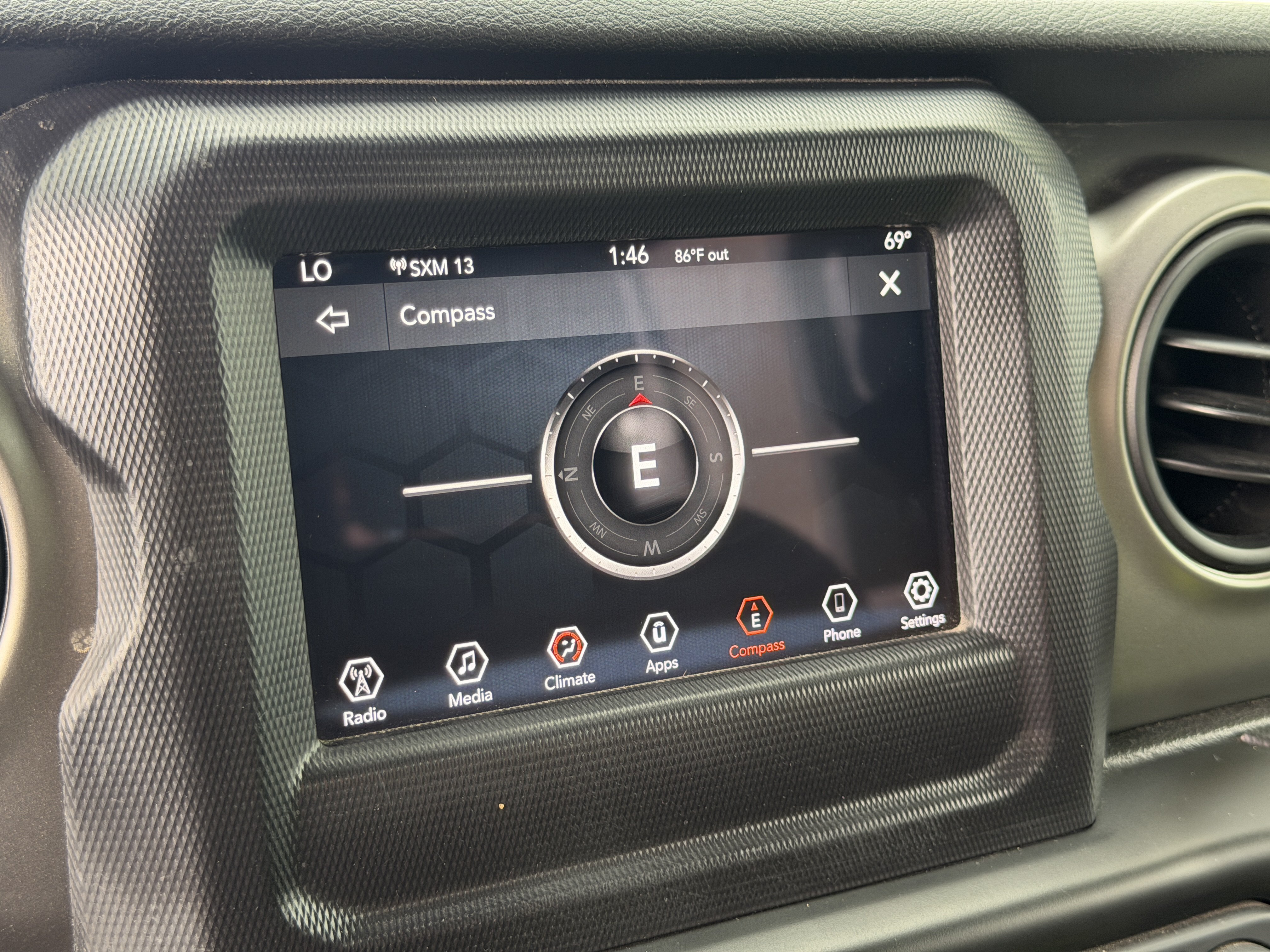 Used 2020 Jeep Wrangler Unlimited Sport S AWD/4WD image 23