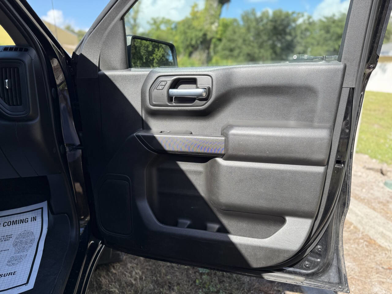 Used 2021 Chevrolet Silverado 1500 Custom image 27