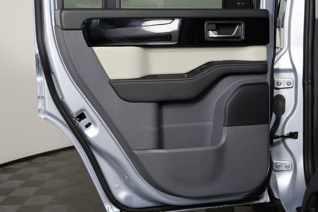 Used 2024 INEOS Grenadier image 13